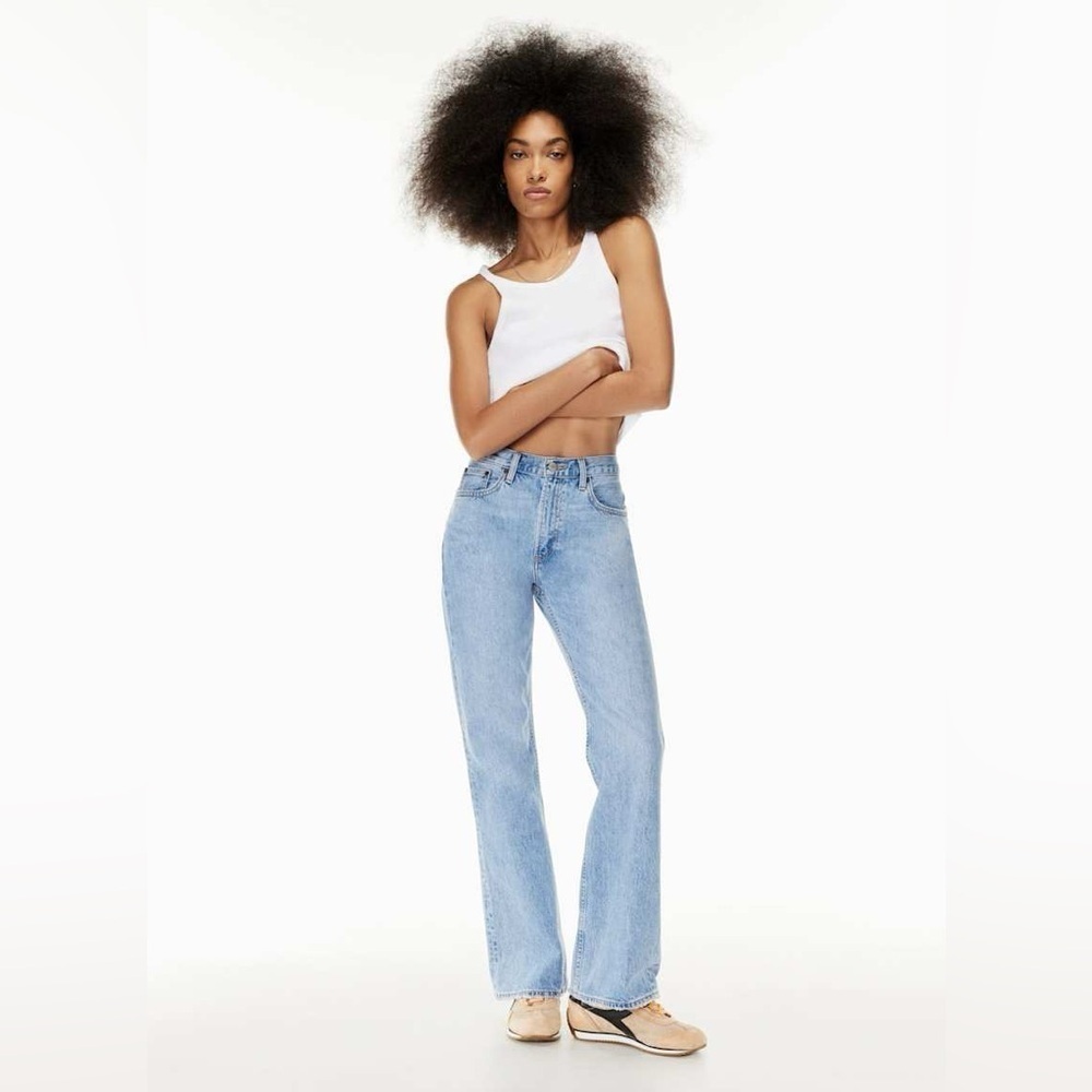 NWOT Denim Forum “ The Marianne Mid Rise Loose 28L” size 24